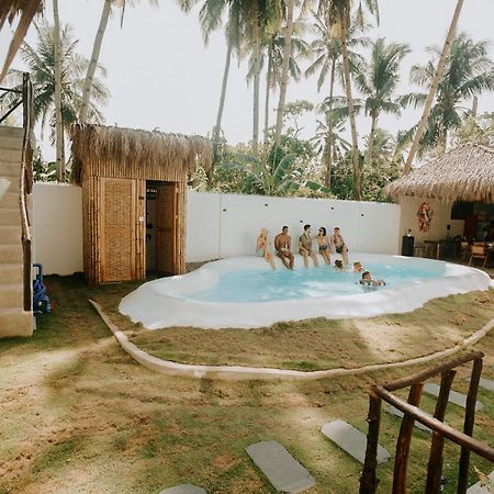 Nyla Boutique Resort Siargao Хенерал Луна Екстериор снимка