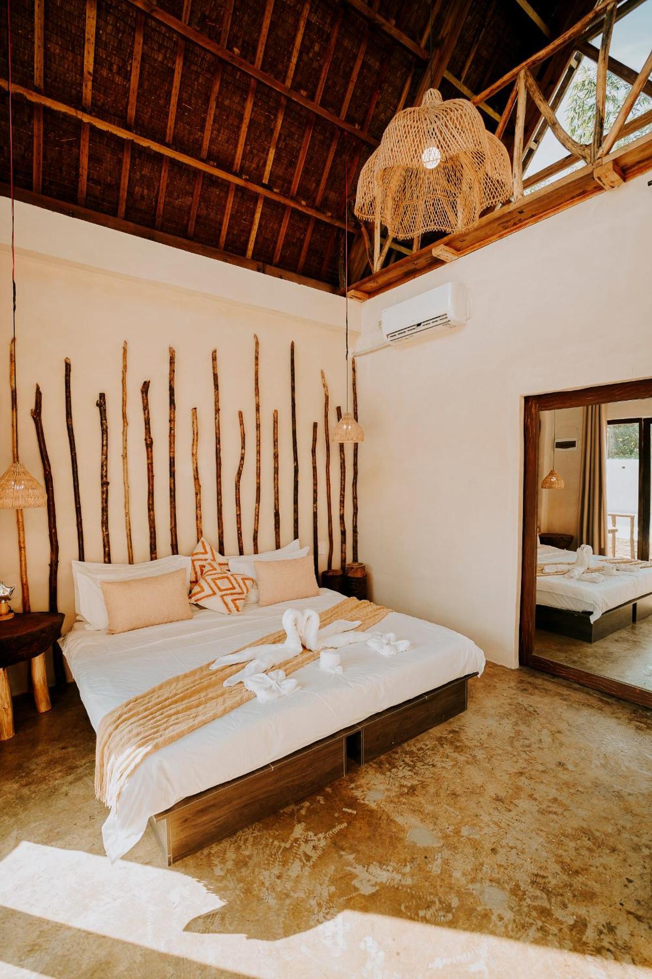 Nyla Boutique Resort Siargao Хенерал Луна Екстериор снимка